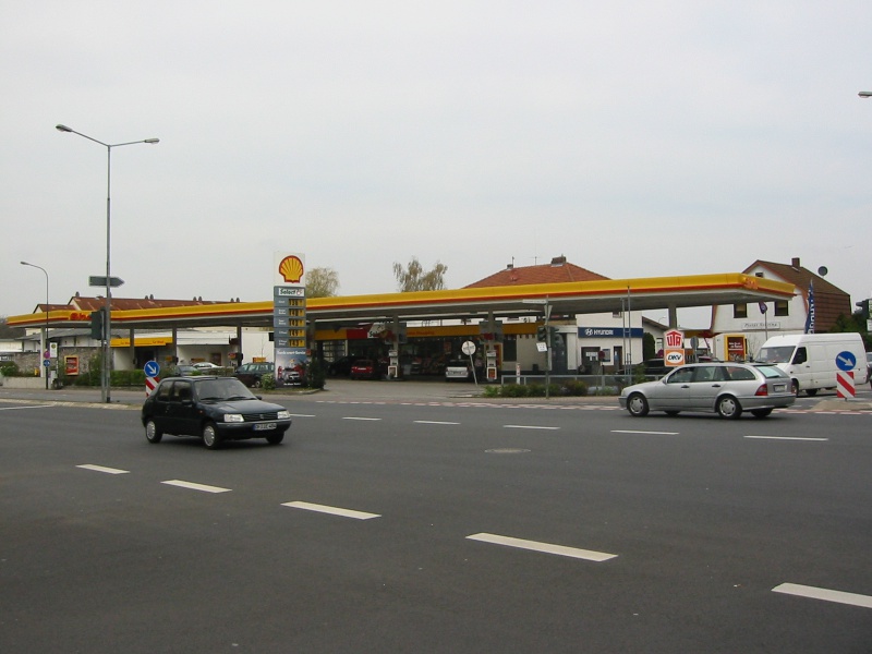 Datei:2008 Mörfelder Shell (2).JPG