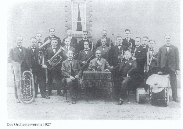 Orchester1902.jpg